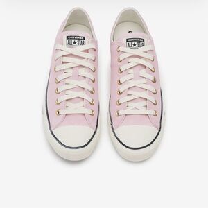 Chuck Taylor Converse Women's Pink All Star Suede Sneakers